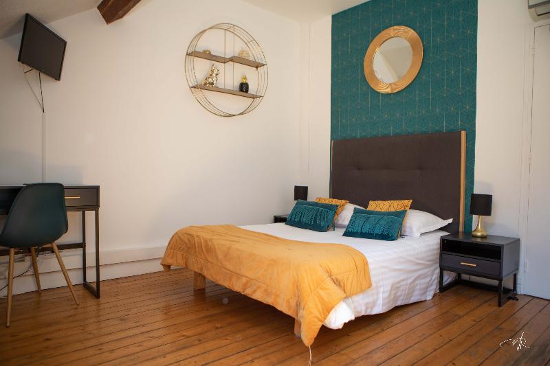 غرفة قياسية, Logis Hotel La Tourelle Du Beffroi