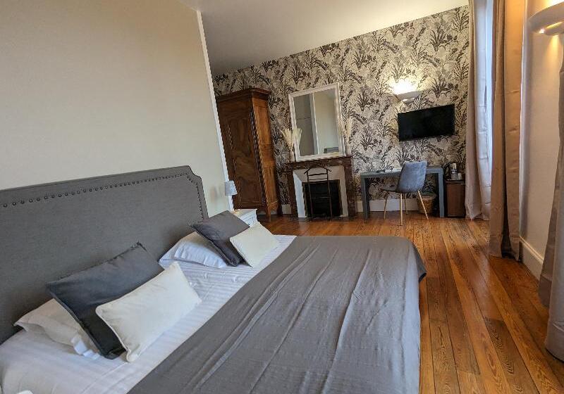 غرفة سوبيريور, Logis Hotel La Tourelle Du Beffroi