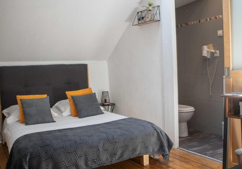Номер Стандарт, Logis Hotel La Tourelle Du Beffroi