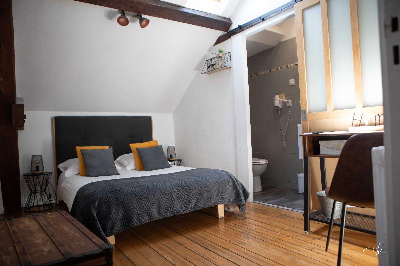 غرفة قياسية, Logis Hotel La Tourelle Du Beffroi