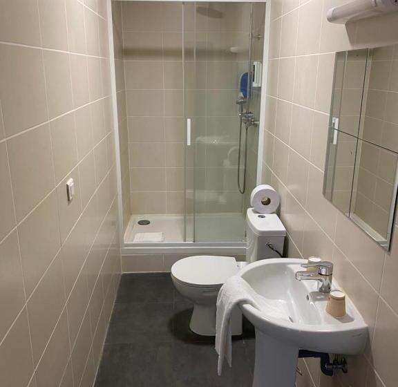 חדר סטנדרט עם מיטת קומתיים, The People   Lille