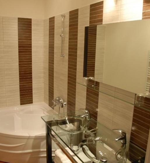 سوییت, Les Pierres D Aurèle Chambres D Hôtes