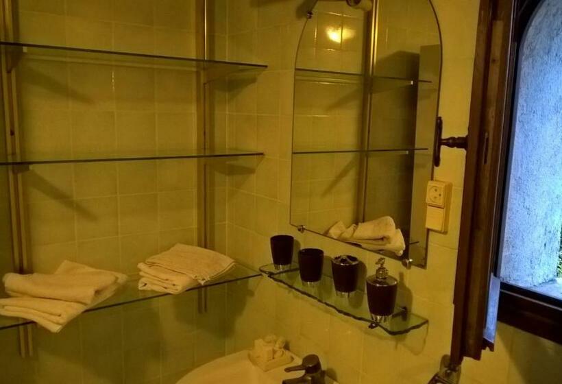 スタンダードルーム, Parfums D'azur