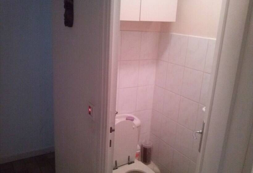 Номер Стандарт Совместная Ванная, Parfums D'azur