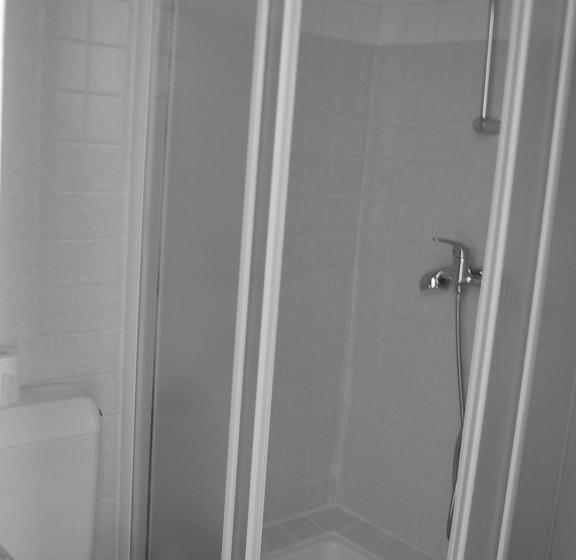 Standard 3 Pers. Værelse, Auberge Béarn Bigorre