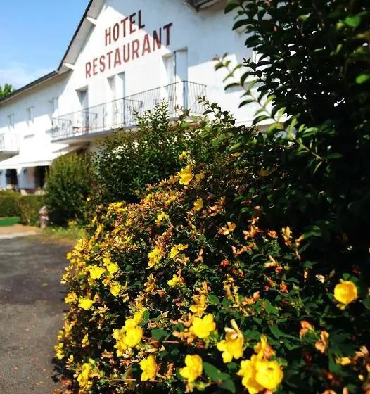 Standard Kolmen Hengen Huone, Auberge Béarn Bigorre