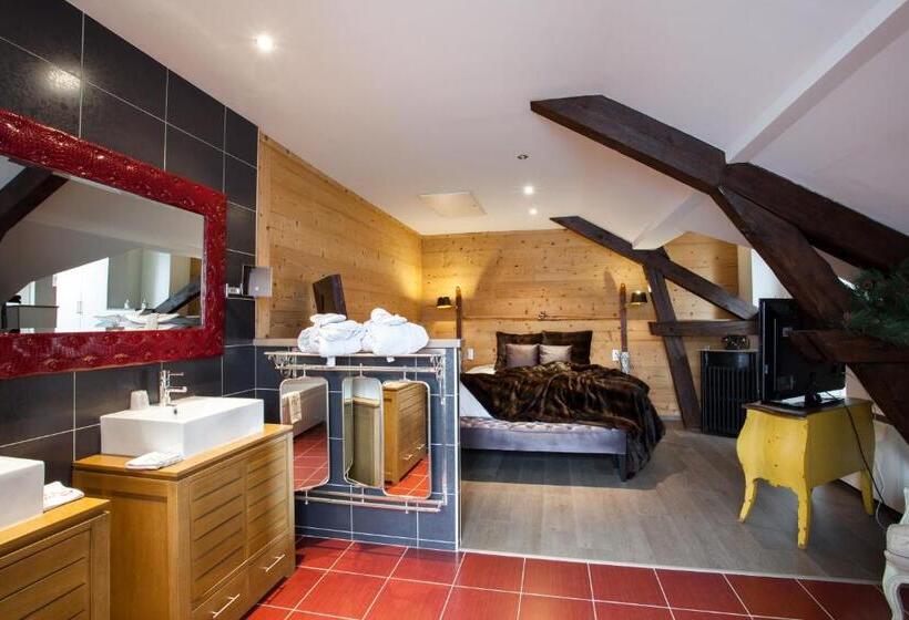 جناح سوبيريور, Auberge De Maison Rouge