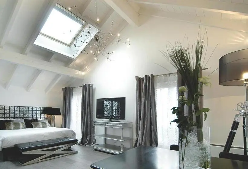 デラックススイート, Auberge De Maison Rouge