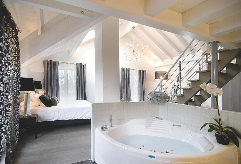 جناح ديلوكس, Auberge De Maison Rouge