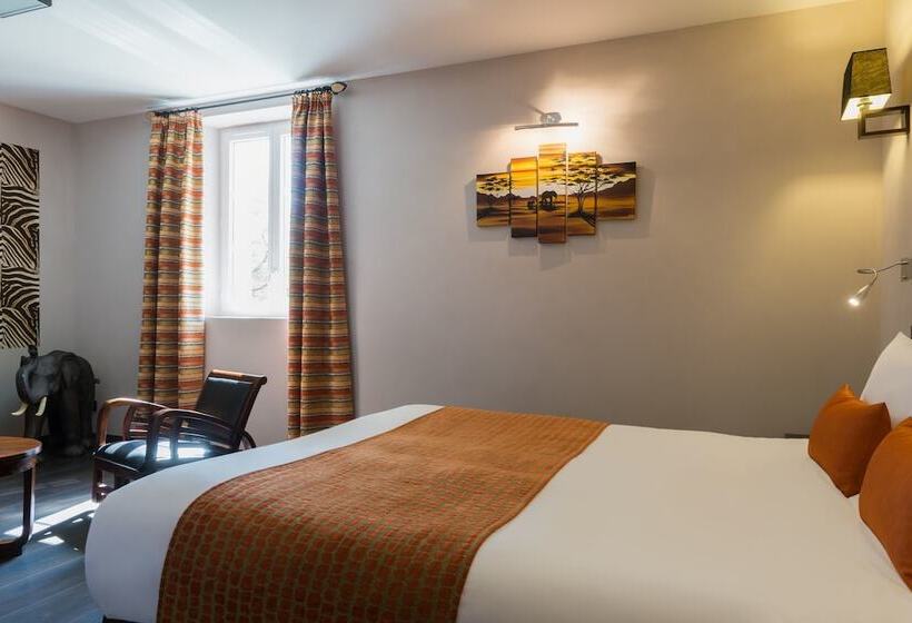 스탠다드 룸, Château De La Falque, The Originals Relais