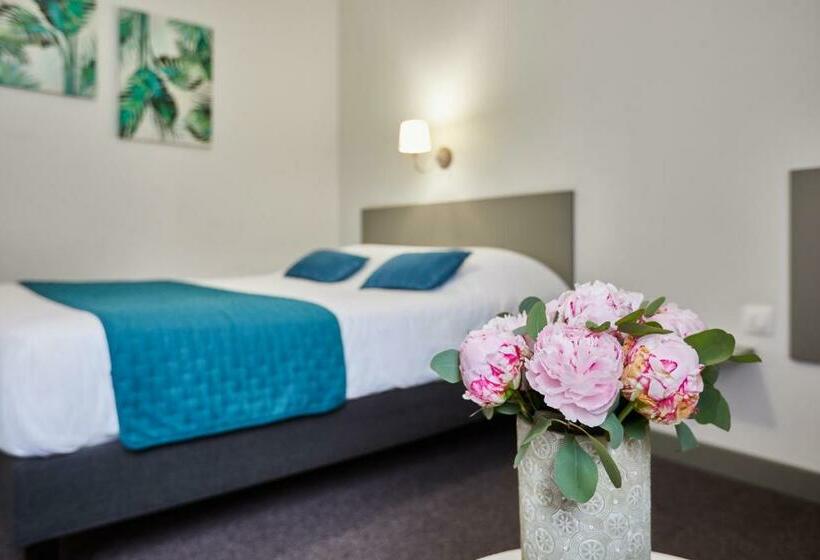 اتاق استاندارد, De La Pommeraie