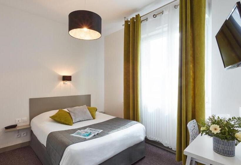 اتاق استاندارد, De La Pommeraie