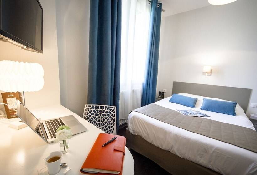 اتاق استاندارد, De La Pommeraie