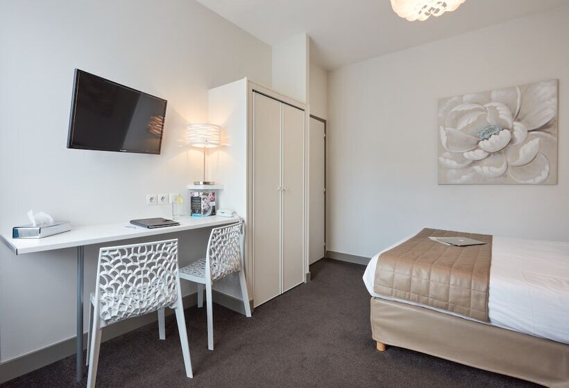 اتاق استاندارد, De La Pommeraie