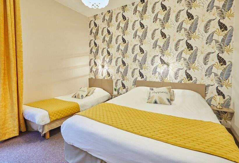 اتاق استاندارد سه نفره, De La Pommeraie