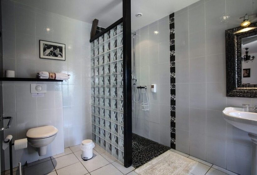 수피리어 룸, Domaine De La Rhonie