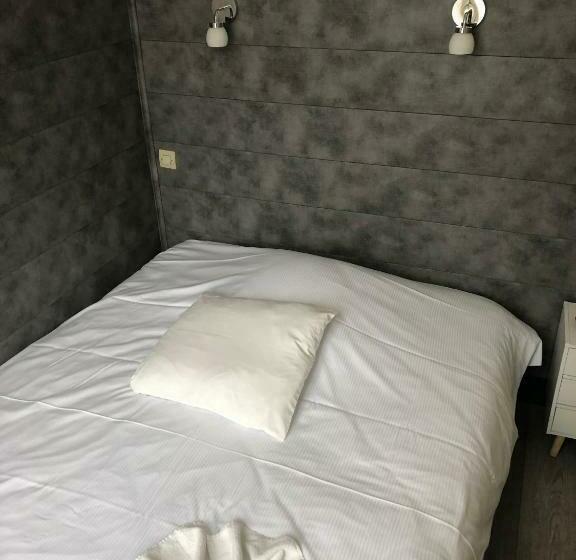 חדר סטנדרט יחיד, Escal Hôtel