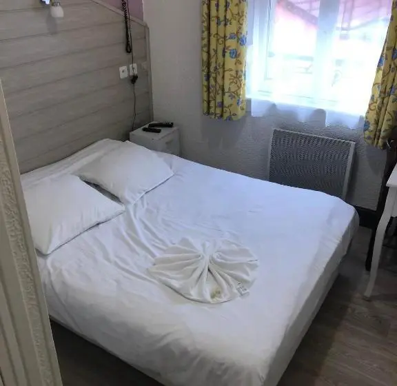 Basic-huone, Escal Hôtel