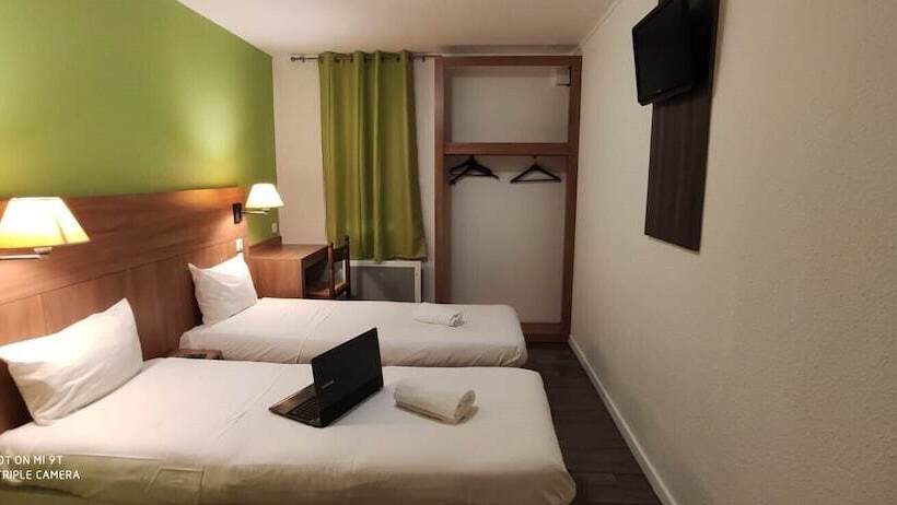 Номер Стандарт, Glisy Hôtel