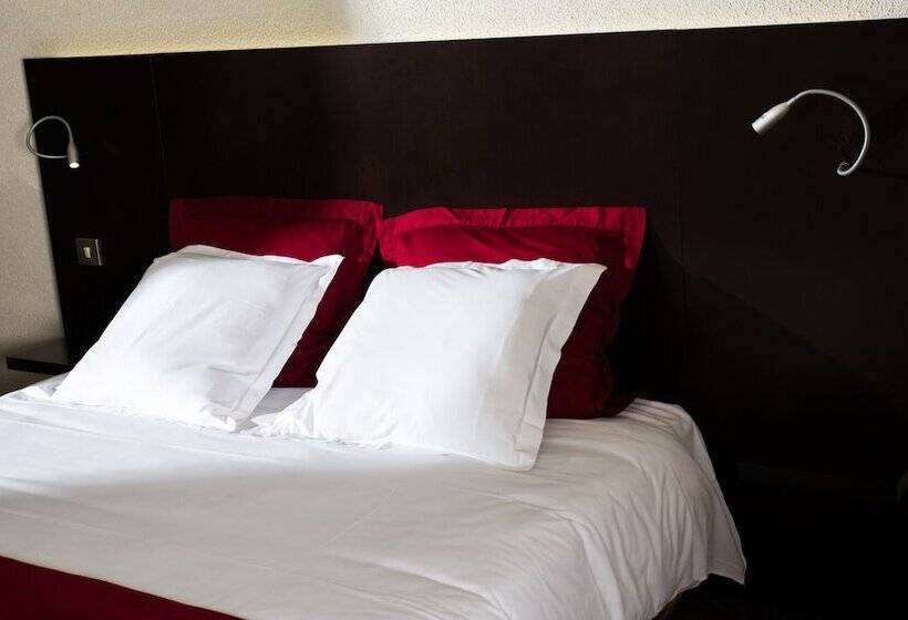 Номер Стандарт, Hôtel Akena De Clermont Creil