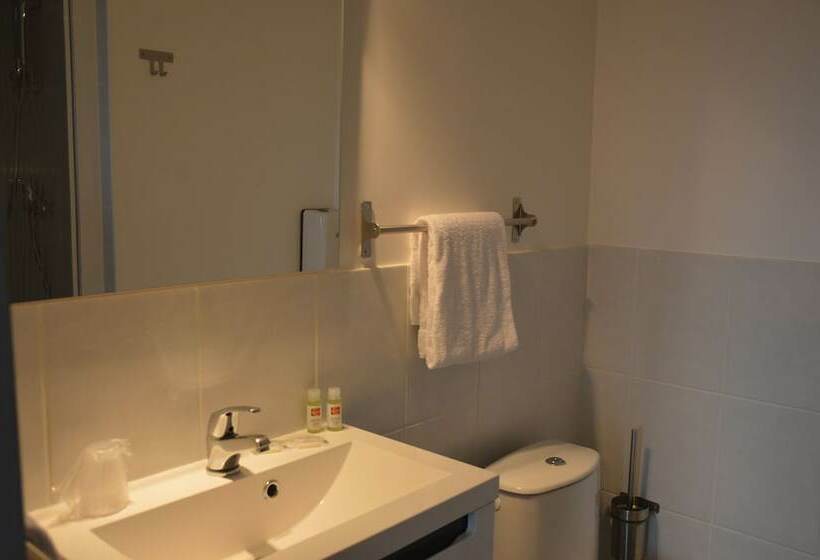 Номер Стандарт, Hôtel Alsace Lorraine