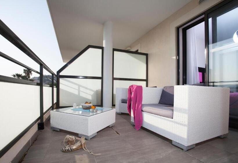 オーシャンビュージュニアスイート, Baptistin