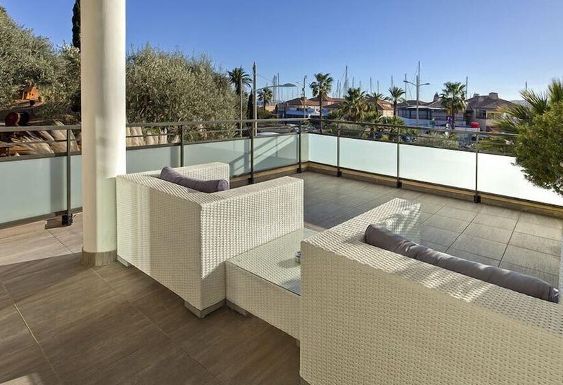 スタンダードルーム, Baptistin