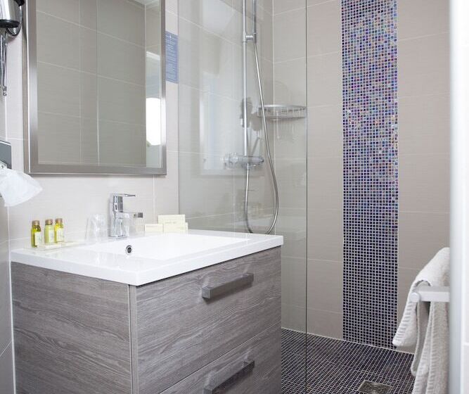 スタンダードルーム, Baptistin