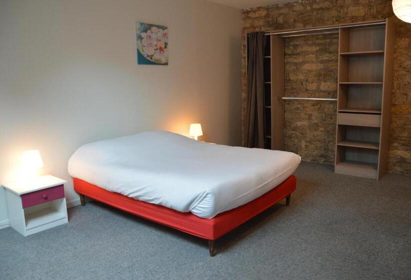 Апартаменты 1 Спальня, De La Colombiere