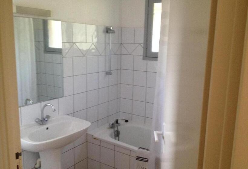 منزل غرفتين نوم, Hôtel De La Mer