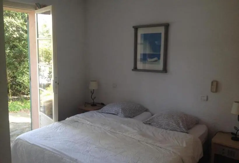 2ベッドルームハウス, Hôtel De La Mer