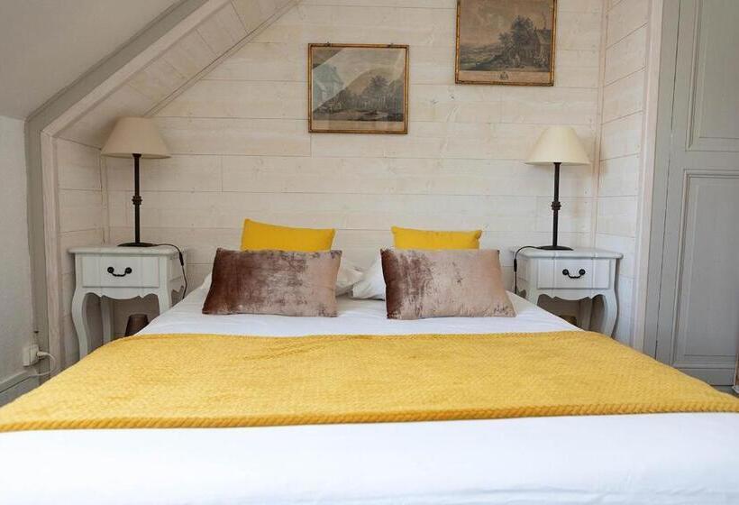 Номер Стандарт, Hôtel L Albatros