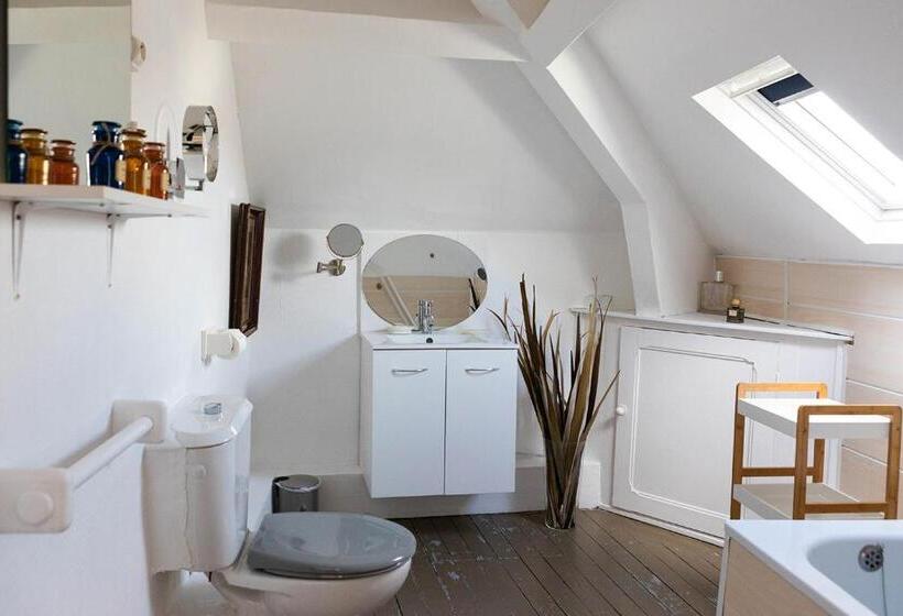 Номер Стандарт, Hôtel L Albatros