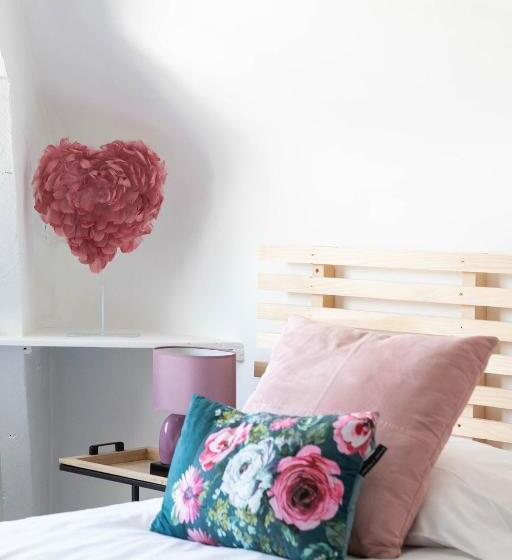Семейный Номер, Hôtel L Albatros