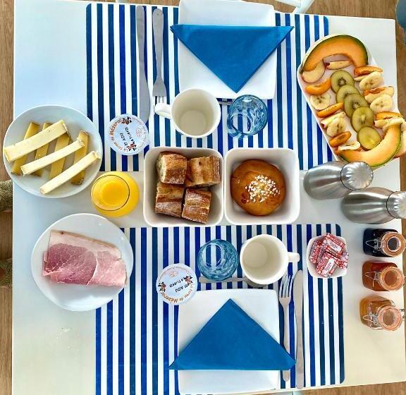 Семейный Номер, Hôtel L Albatros