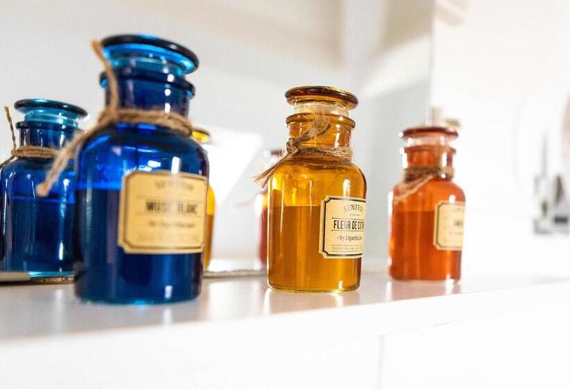 Номер Стандарт, Hôtel L Albatros