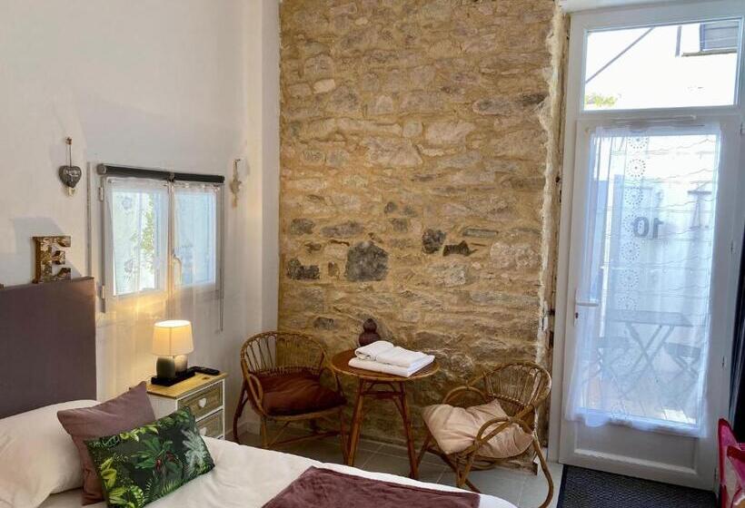 Номер Стандарт, Hôtel L Albatros