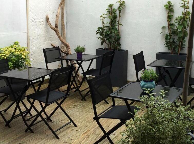 Номер Стандарт, Hôtel L Albatros