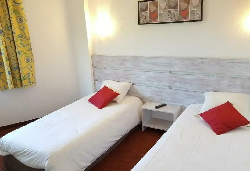 スタンダード4人部屋, Hôtel Les écrins