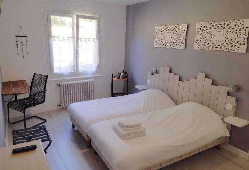Номер Комфорт, Hôtel Relais De Trefeuntec