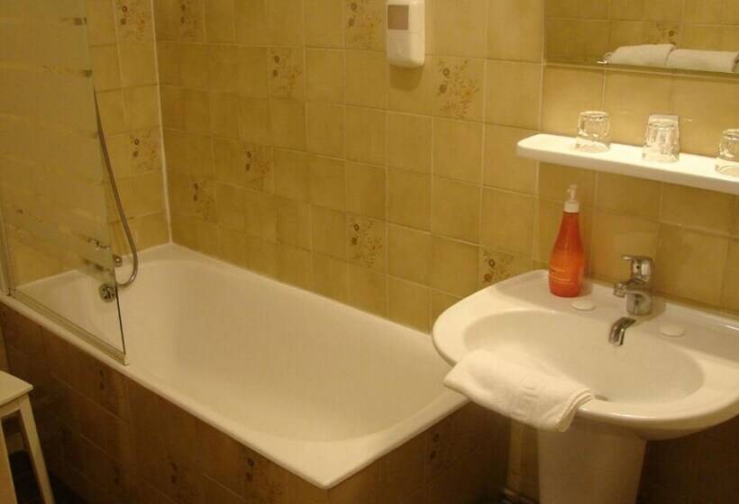 Номер Стандарт, Iena