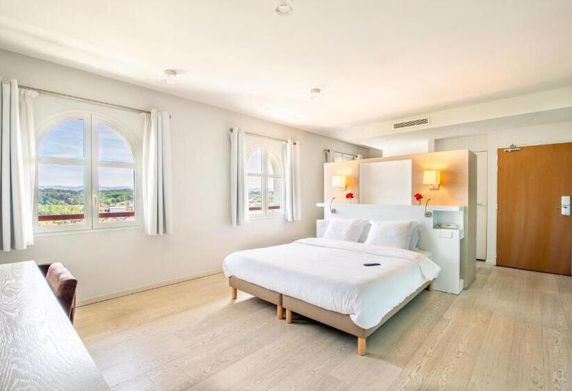 컴포트 룸, Itsas Mendia