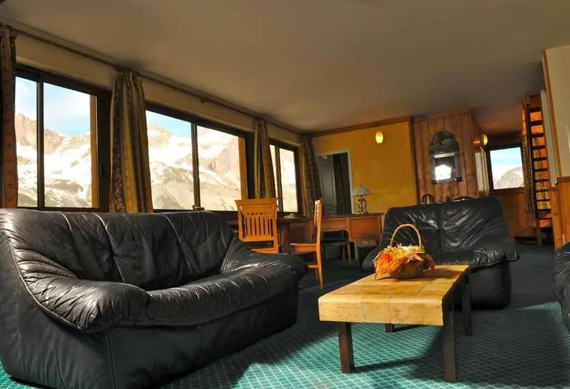 Standard Neljän Hengen Huone, Lautaret Lodge & Spa