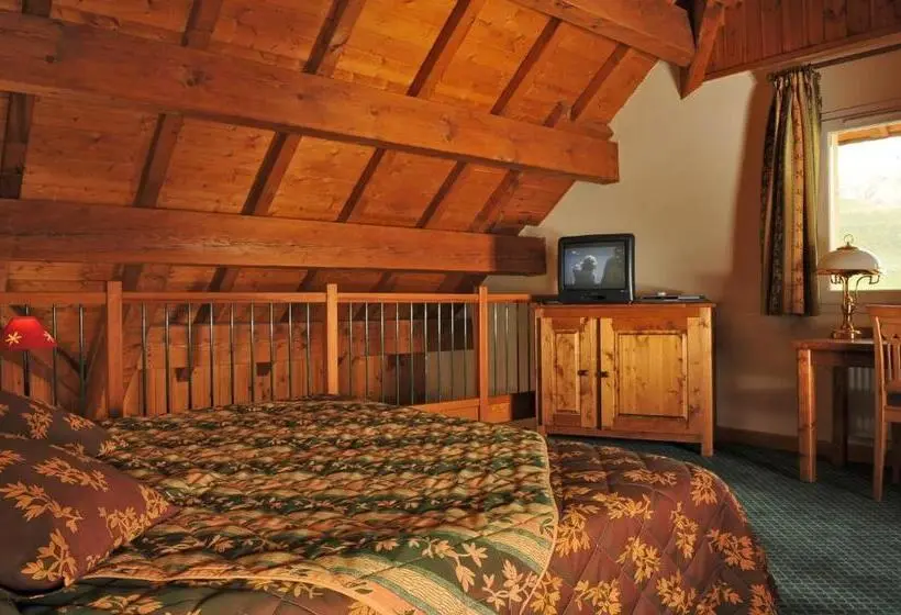 スタンダード４人部屋, Lautaret Lodge & Spa