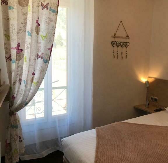 스탠다드 룸, L'avenue