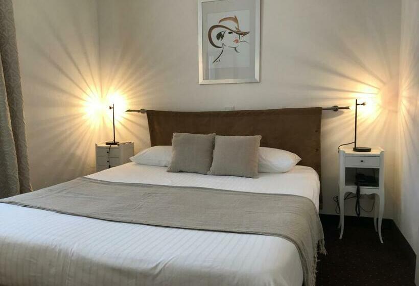 스탠다드 룸, L'avenue