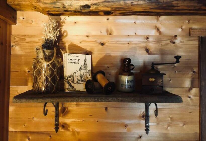 غرفة قياسية مطلة على الجبل, Le Coin Savoyard