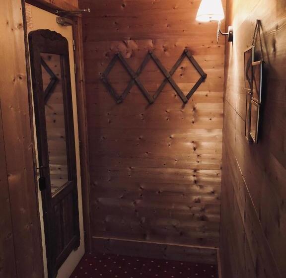 غرفة سوبيريور ثلاثية, Le Coin Savoyard