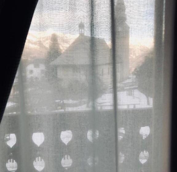 غرفة قياسية مطلة على الجبل, Le Coin Savoyard