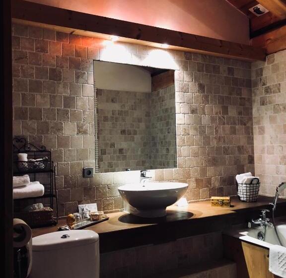 غرفة سوبيريور ثلاثية, Le Coin Savoyard